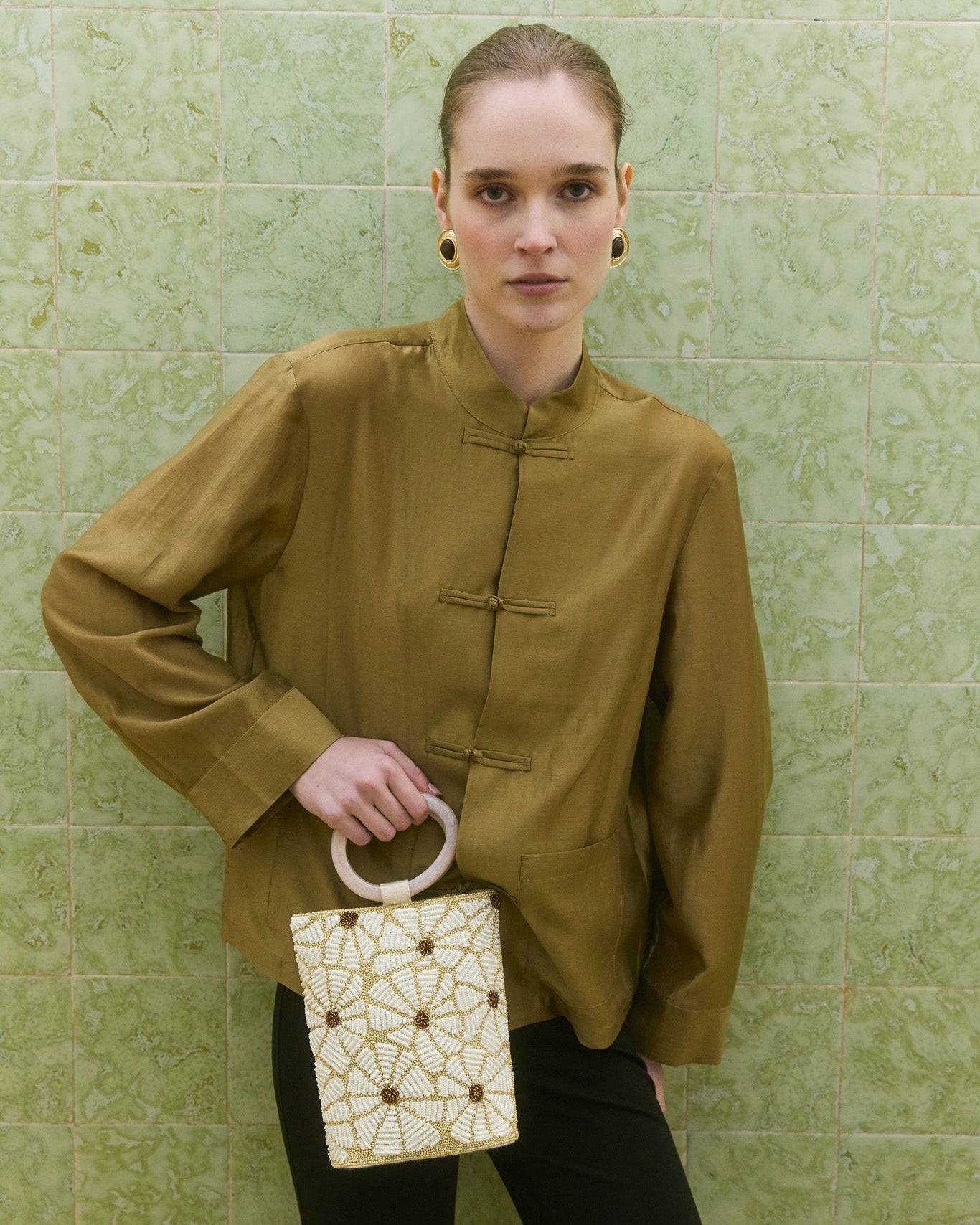 STILL BLOOM BEADED BAG